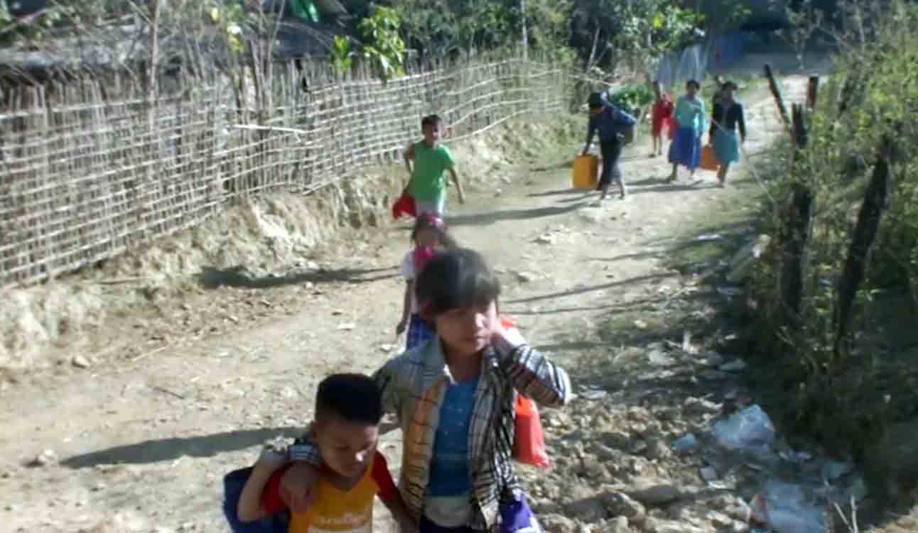 မင်းပြားမြို့နယ်တွင်  စစ်ပြေးဒုက္ခသည်ကလေးငယ်များ ပညာသင်ကြားခွင့်ဆုံးရှုံးနေ