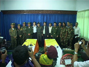ဒီေကဘီေအနွင့္ အစိုးရ ျငိမ္းခ်မ္းေရးေဆြးေနြး