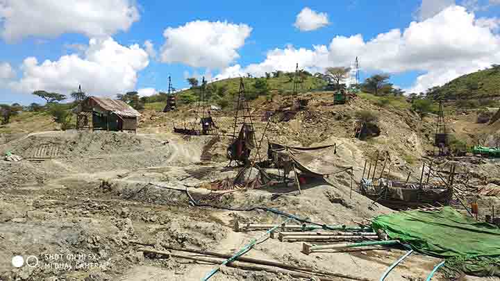ညောင်ဦးတက်မရေနံမှော်တွင် ပုဒ်မ ၁၄၄ အမိန့်ထုတ်ပြန်၊ ရေနံတွင်းများကို ကွန်ကရစ်ဖြင့်ပိတ်ဆို့