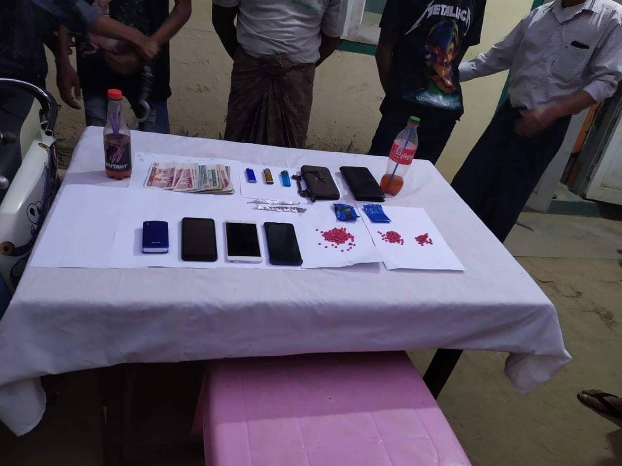 ချောက်မြို့တွင်  မူးယစ်ဆေးသုံးစွဲရောင်းချသူ ၅ ဦးကို ဖမ်းဆီး 