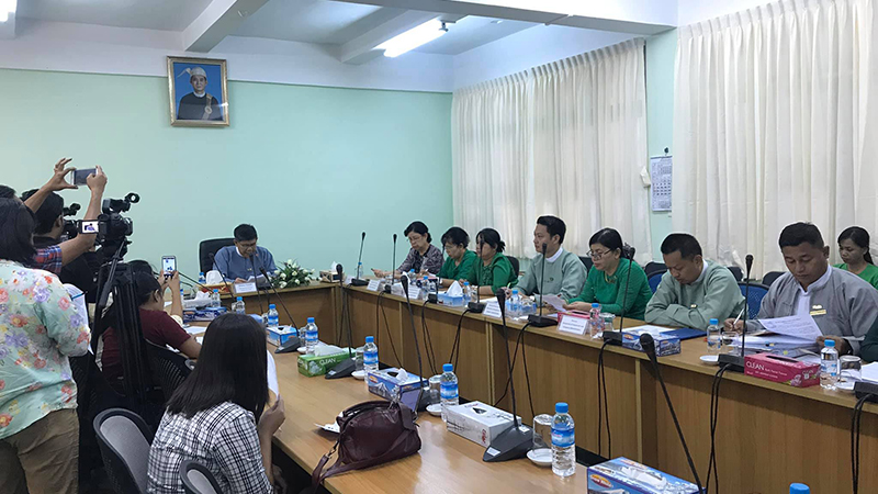  နိုင်ငံခြားရင်းနှီးမြှုပ်နှံမှု ကန်ဒေါ်လာသန်း ၁၄၀၀ နီးပါး ဝင်ရောက်