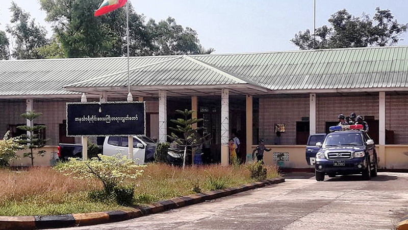 ဒေါ်လဲ့လဲမော်အား တရားစွဲဆိုထားသည့် အဂတိအမှု စွဲချက်တင်သင့်၊ မသင့် ကြားနာတော့မည်