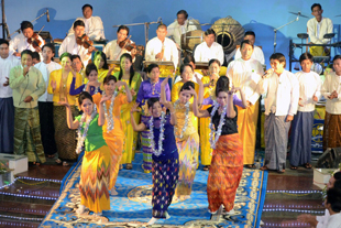 အတိတ္မနၱေလး သၾကၤန္ပံုရိပ္မ်ား သ႐ုပ္ေဖာ္ေဟာေျပာပြဲ