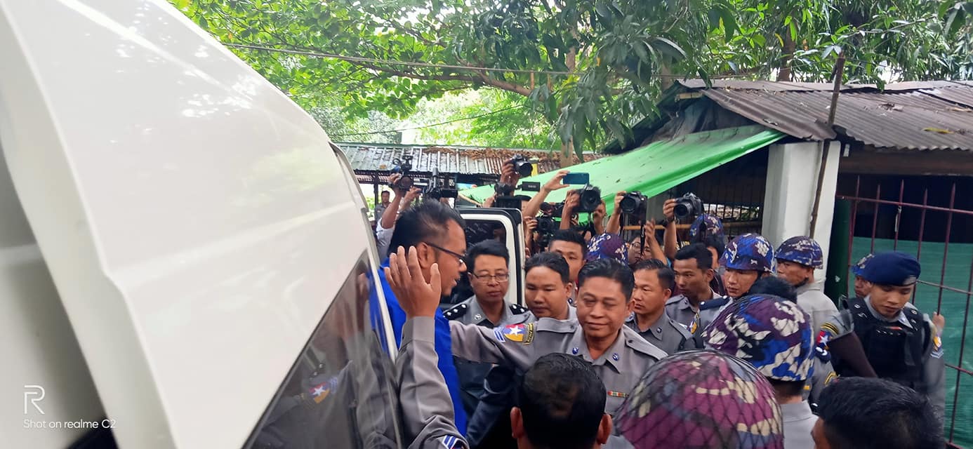 ဒေါင်းတို့မျိုးဆက် သံချပ်အဖွဲ့ဝင် ၄ ဦးကို ထောင်ဒဏ် ၆ လ ထပ်မံချမှတ်