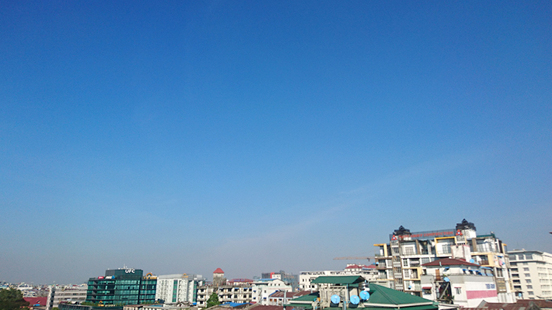 ရန်ကုန် လေထုညစ်ညမ်းမှု အခြေအနေ ဆိုးရွားသည့် အနီရောင်အဆင့် ရောက်ရှိ