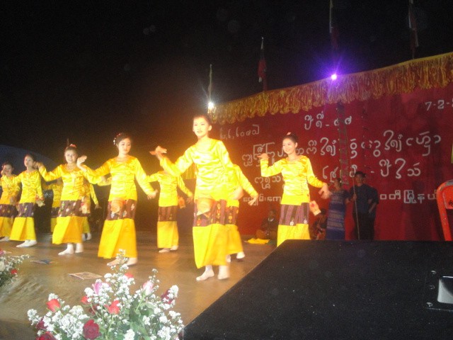 ၆၆ နွစ္ေျမာက္ ႐ွမ္းျပည္နယ္ေန့ အခမ္းအနားမ်ား (ဓာတ္ပံု)