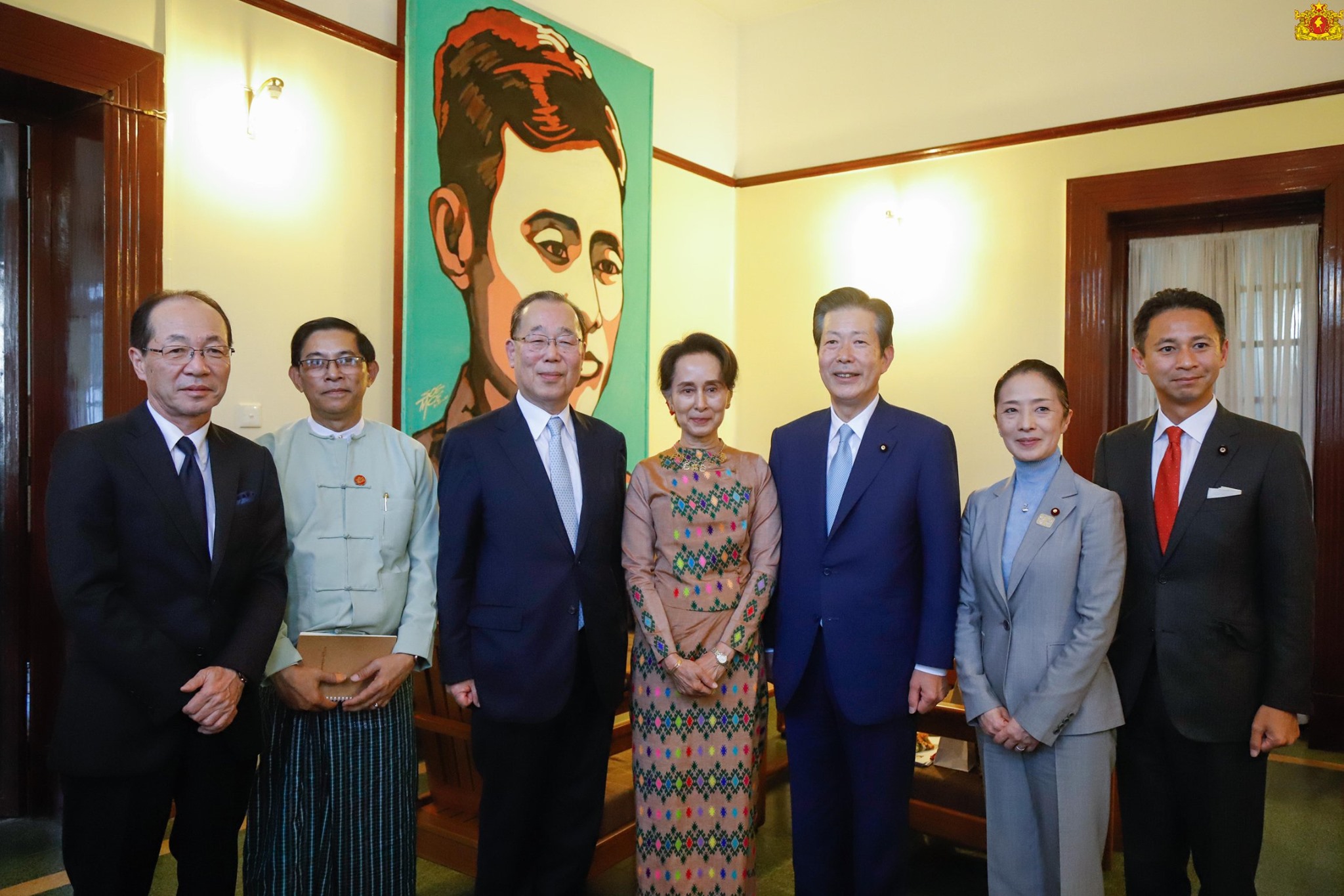 အတိုင်ပင်ခံပုဂ္ဂိုလ်နှင့် ဂျပန်အထက်လွှတ်တော်အမတ်တွေ့ဆုံ၊ ဖွံ့ဖြိုးရေးအကူအညီ ဆက်ပေးရေး ဆွေးနွေး