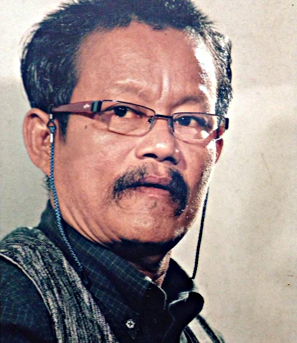 ဟာသသ႐ုပ္ေဆာင္ အကယ္ဒမီေမာ့စ္ ကြယ္လြန္