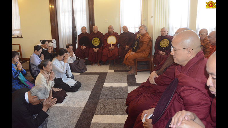 ဒေါ်ခင်ကြည် ကွယ်လွန်ခြင်း ၃၁ နှစ်ပြည့် ဆွမ်းကျွေးအလှူနှင့် ဘာသာပေါင်းစုံ ဆုတောင်းပွဲ ကျင်းပ