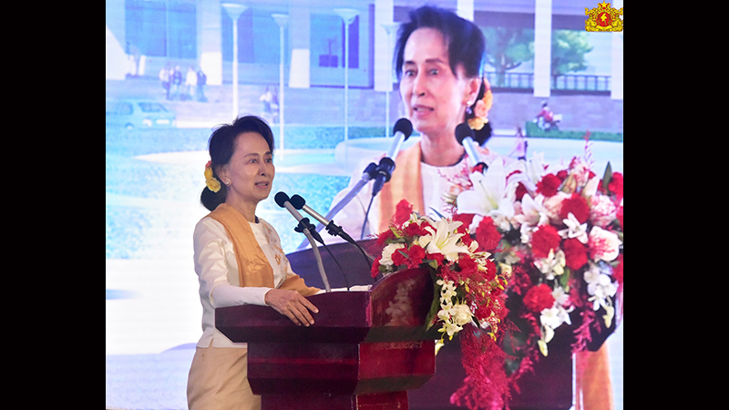 မြန်မာ့ပညာရေးစနစ်ကို အသက်မွေးဝမ်းကျောင်းပညာရေးနှင့် တည်ဆောက်မည်ဟု အတိုင်ပင်ခံ ပြော