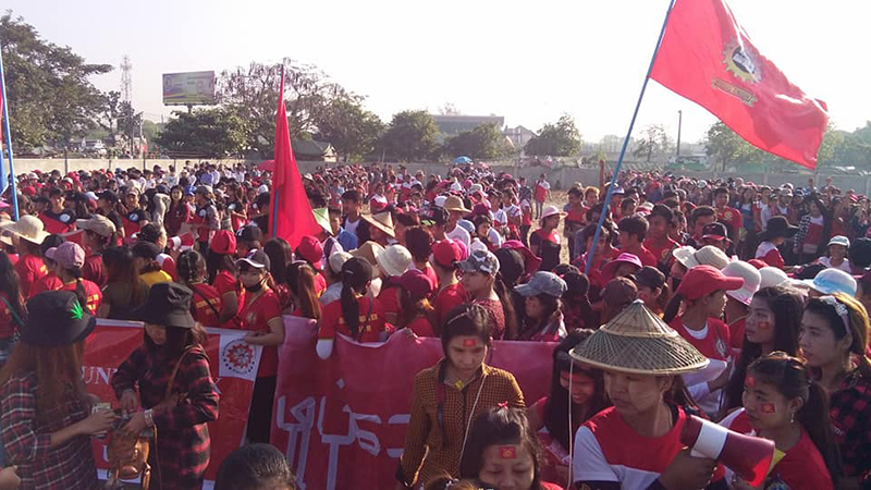 လုပ်အားခ တိုးမြှင့်ပေးရန် အလုပ်သမား ၇၀၀၀ ကျော် ဆန္ဒပြတောင်းဆို