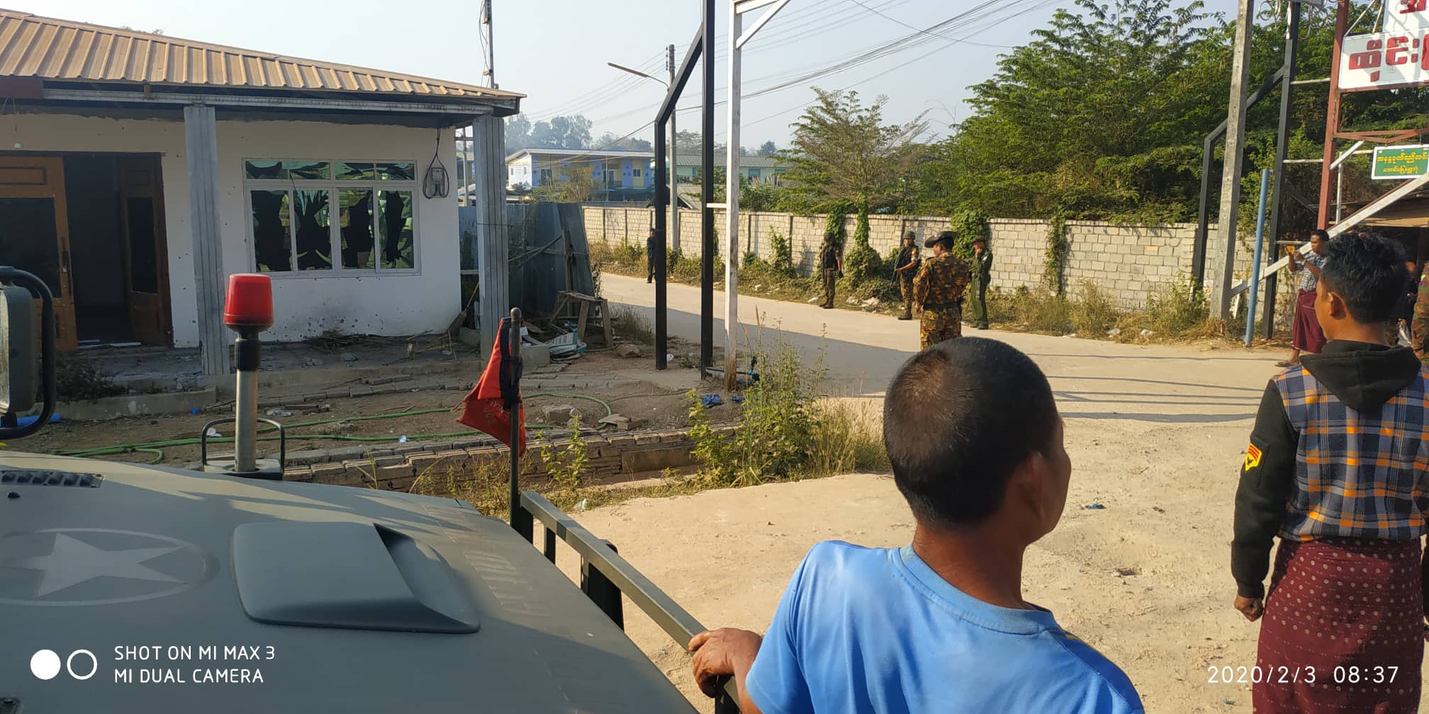 မြဝတီမြို့တွင် ဗုံးပေါက်ကွဲ၊  အမျိုးသား ၂ ဦး ဒဏ်ရာရ