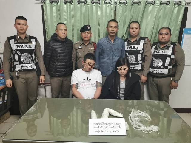 အိုက်စ်မူးယစ်ဆေးသယ်လာသည့် မြန်မာမိန်းကလေးကို မယ်ဆိုင်တွင် ဖမ်းမိ