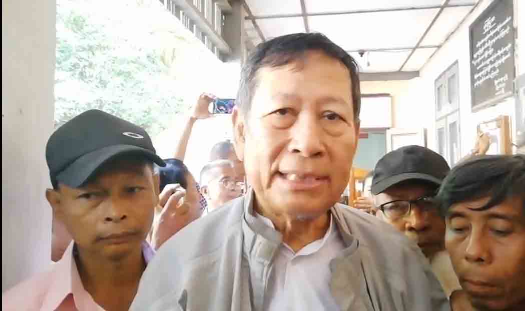 တပ်မတော်က တရားစွဲထားသည့် ရှေ့နေ ဦးကြီးမြင့် အပါအဝင် ၂ ဦးကို အာမခံပေး