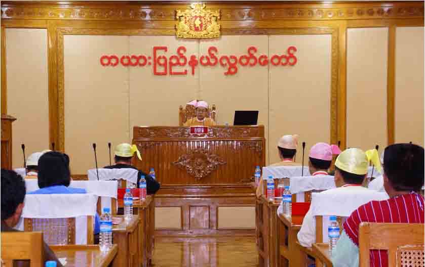 ကယား လဝကဝန်ကြီးအဖြစ် လမ်းပန်းဆက်သွယ်ရေးနှင့်လျှပ်စစ်ဝန်ကြီးကို ဝန်ကြီးချုပ် အဆိုပြု