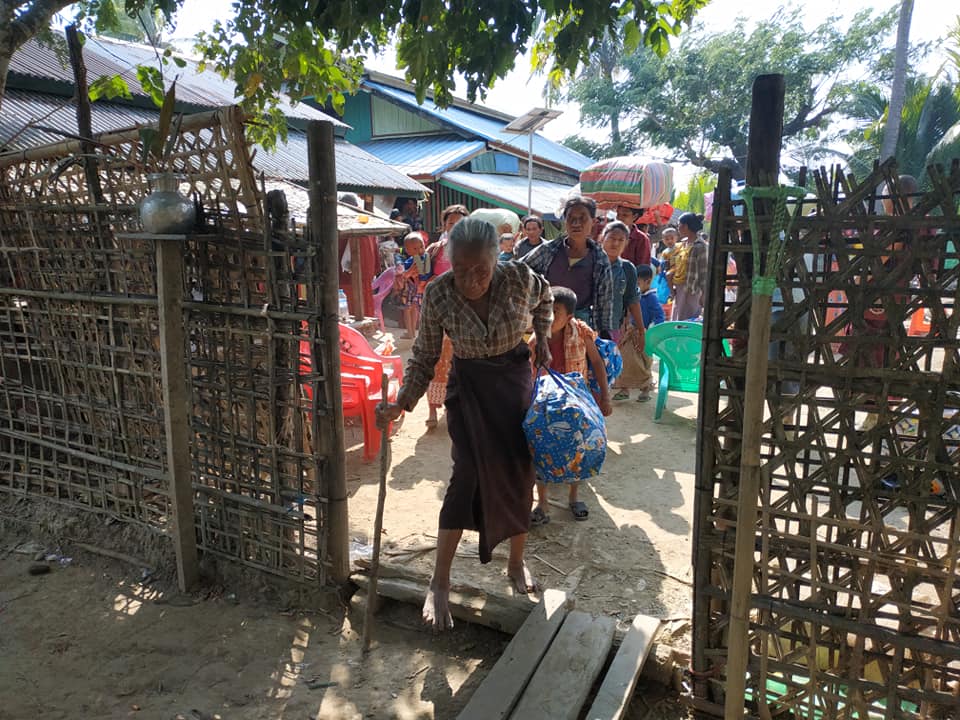 ရသေ့တောင်တွင် တိုက်ပွဲကြောင့် တပတ်ကျော်အတွင်း စစ်ရှောင် ၁ သောင်းခန့် ထွက်ပြေး