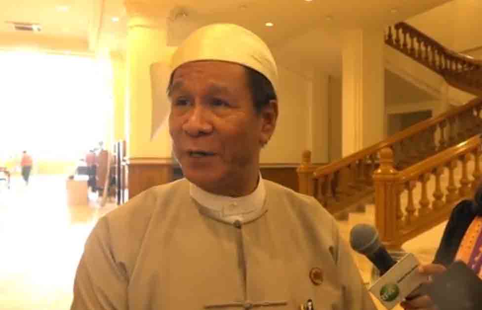 ၀န်ထမ်းများ ကားတင်သွင်းခွင့်ကိစ္စ ခွင့်ပြုမိန့်စောင့်ဆိုင်းနေဟု စီးပွားကူးသန်း ဒုဝန်ကြီးပြော