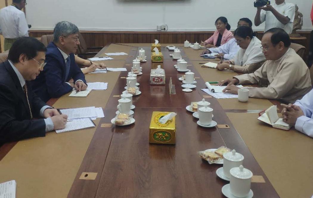 ကိုရိုနာဗိုင်းရပ်စ်က တခြားကူးစက်ရောဂါများထက် သေဆုံးနှုန်းနည်းပါးဟု တရုတ်သံအမတ်ပြော
