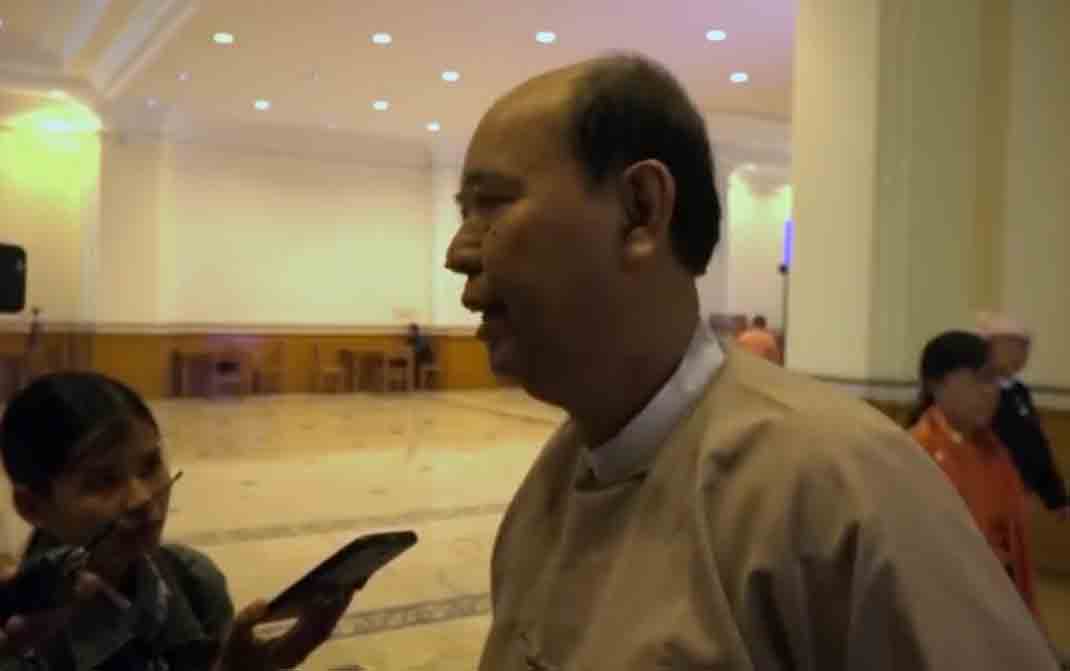 စာသင်ကျောင်းများအနီးတွင် တိုက်ပွဲများမဖြစ်ကြရန် ပညာရေးဒုဝန်ကြီး မေတ္တာရပ်ခံ