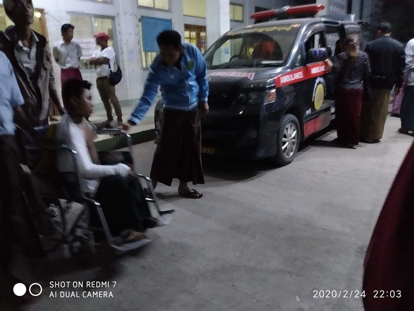 မီးရှို့နှိပ်စက်ခံရသည့် ၁၃ နှစ်အရွယ်ကလေးငယ်ကို လပွတ္တာမှ ရန်ကုန်ဆေးရုံကြီးသို့ လွှဲပြောင်း