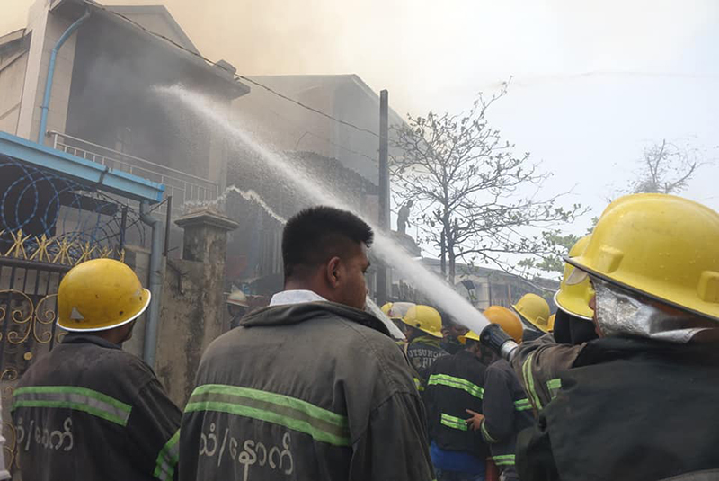 ချမ်းမြသာစည် မီးလောင်မှု နေအိမ် ၁၃ လုံး ဆုံးရှုံး