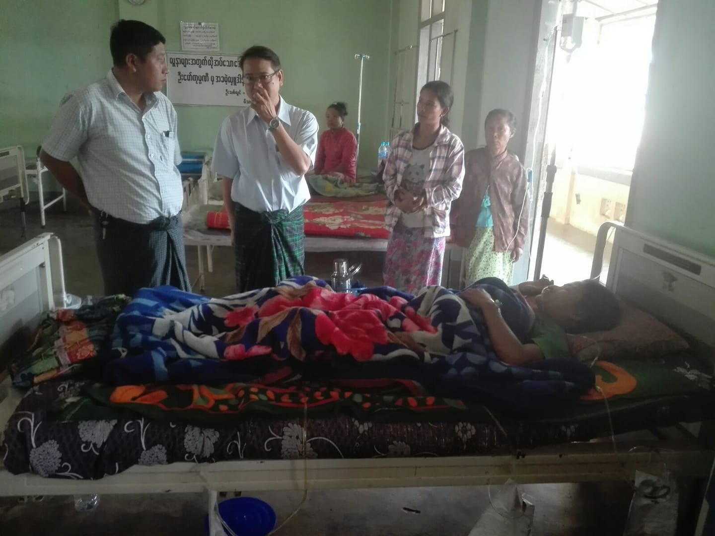 အမ်းမြို့နယ်တွင် အမျိုးသမီးငယ် ၁  ဦး လက်နက်ကြီးကျည်ဆန်စထိမှန်ပြီး ဒဏ်ရာပြင်းထန်