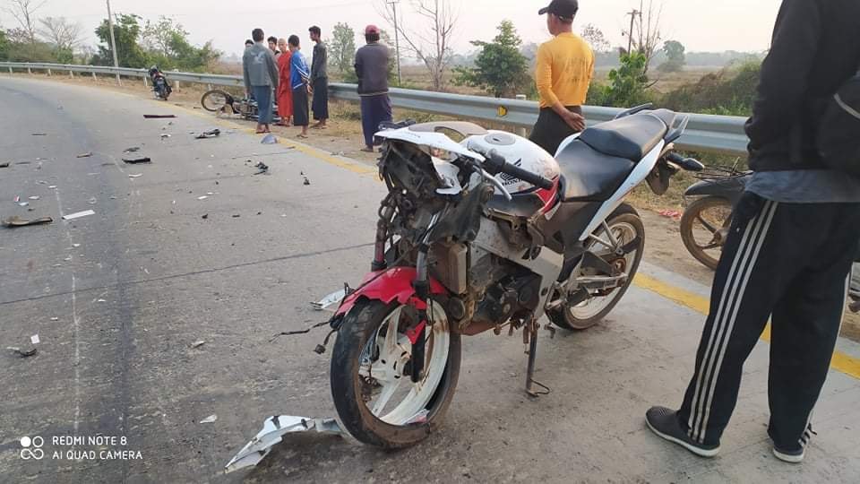 ညောင်လေးပင်မြို့တွင် ဆိုင်ကယ်တိုက်မိပြီး  ဦးပဉ္စင်း ၁ ပါးပျံလွန်​​၊ လူ ၃ ဦးဒဏ်ရာရ