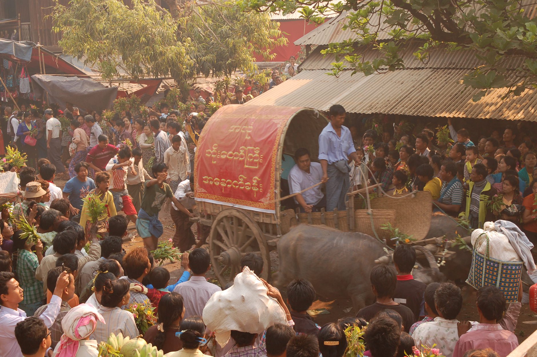 ချင်းတွင်းသင်္ကြန်အပါအဝင် ပျော်ပွဲရွှင်ပွဲ၊ နတ်ပွဲများမကျင်းပရန် စစ်ကိုင်းတိုင်းအစိုးရဆုံးဖြတ် 