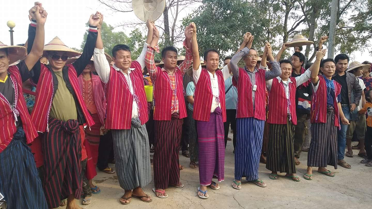 တပ်မတော်က တရားစွဲထားသည့် ကရင်နီတောင်သူများ ထောင်ဒဏ်ချမှတ်ခံရ