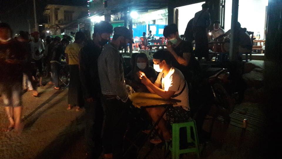 ကိုရိုနာဗိုင်းရပ်စ် ကြိုတင်ကာကွယ်ရန် ဖားကန့်ရှိ ကျောက်စိမ်းစျေးတန်းများ ပိတ်