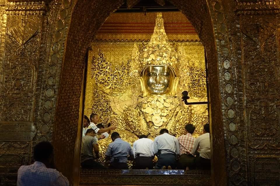 ကိုရိုနာဗိုင်းရပ်စ် ကာကွယ်နိုင်ရန် မန္တလေးမဟာမုနိဘုရားဖူးသူများအတွက် အချိန်သတ်မှတ်