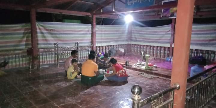 ညောင်လေးပင်မြို့နယ်၌ ပြည်ပပြန် ၃၀၀ ကျော်ရှိ၊ သံသယလူနာ ၄ ဦး၏ မိသားစုကို စောင့်​ကြည့်နေ