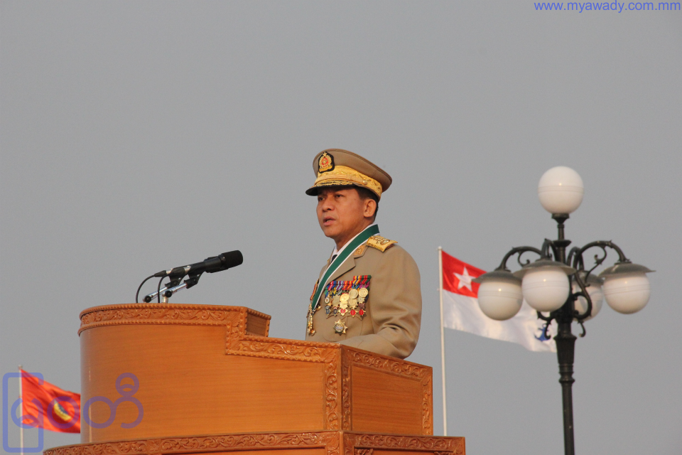တပ္မေတာ္က စစ္ရာဇ၀တ္မႈ က်ဴးလြန္ခဲ့ျခင္းမ႐ွိဟု ဗိုလ္ခ်ဳပ္မႉးၾကီးေျပာ