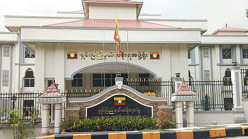 COVID-19 လူနာ ဧည့်လမ်းညွှန်သွားခဲ့သည့် ရှမ်းပြည်နယ်က နေရာအချို့ကို Lockdown ပြုလုပ်