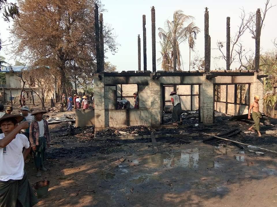 ပင်လည်ဘူးမြို့နယ်တွင် မီးလောင်၊ နေအိမ် ၅ လုံးပျက်စီးဆုံးရှုံး