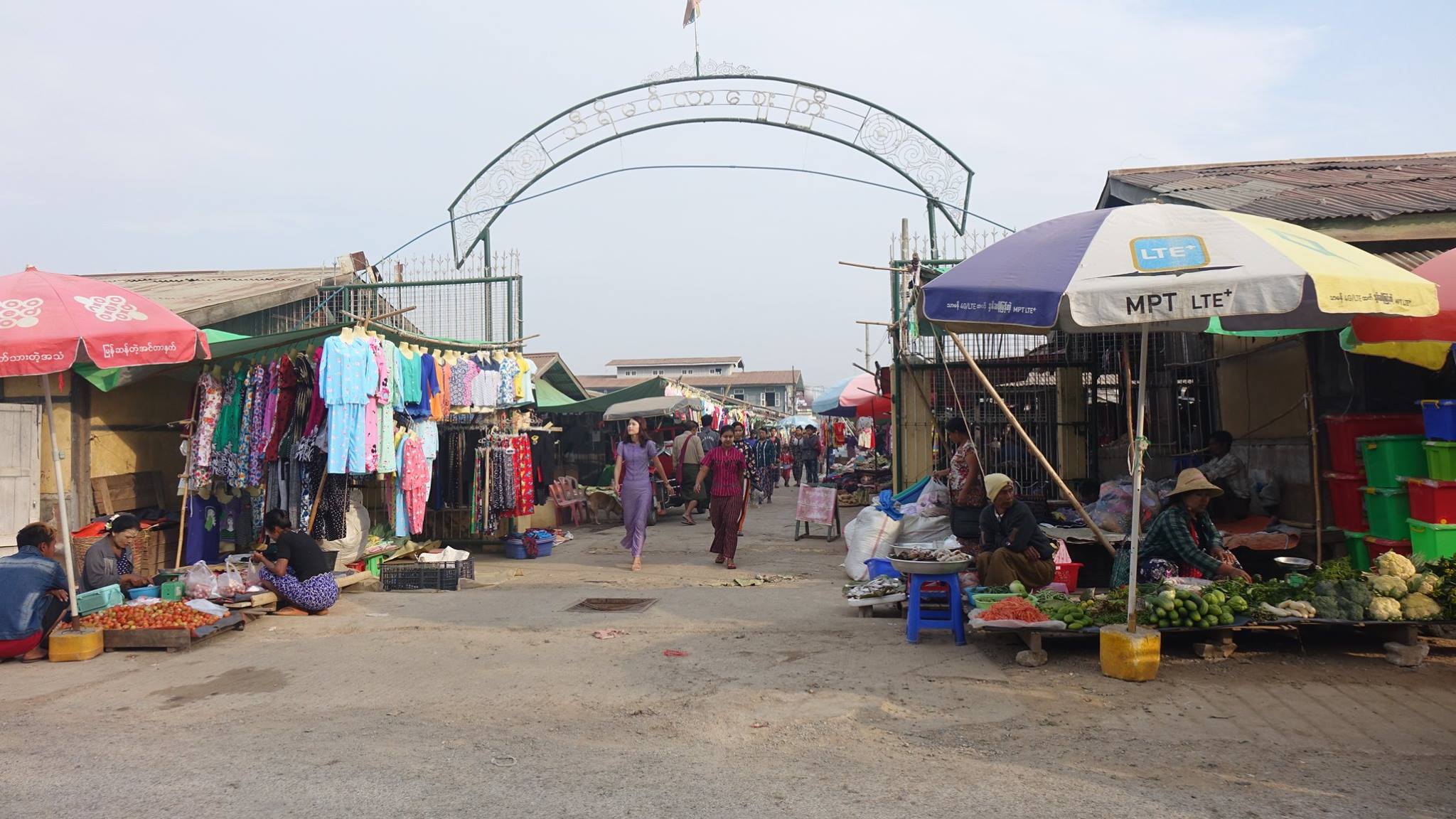 ကယားပြည်နယ်အတွင်း နေ့စဉ်ဈေးများအားလုံး တပတ် ၃ ရက်သာဖွင့်မည်