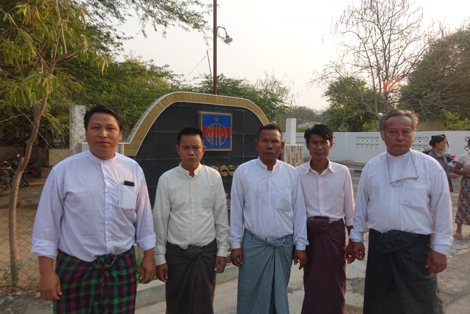 သိမ်းဆည်းခံလယ်ယာမြေများ ပြန်လည်ရရှိရေး သပိတ်စခန်းဖွင့်လှစ်ခဲ့သူ ၈ ဦး ပြန်လွတ်မြောက်