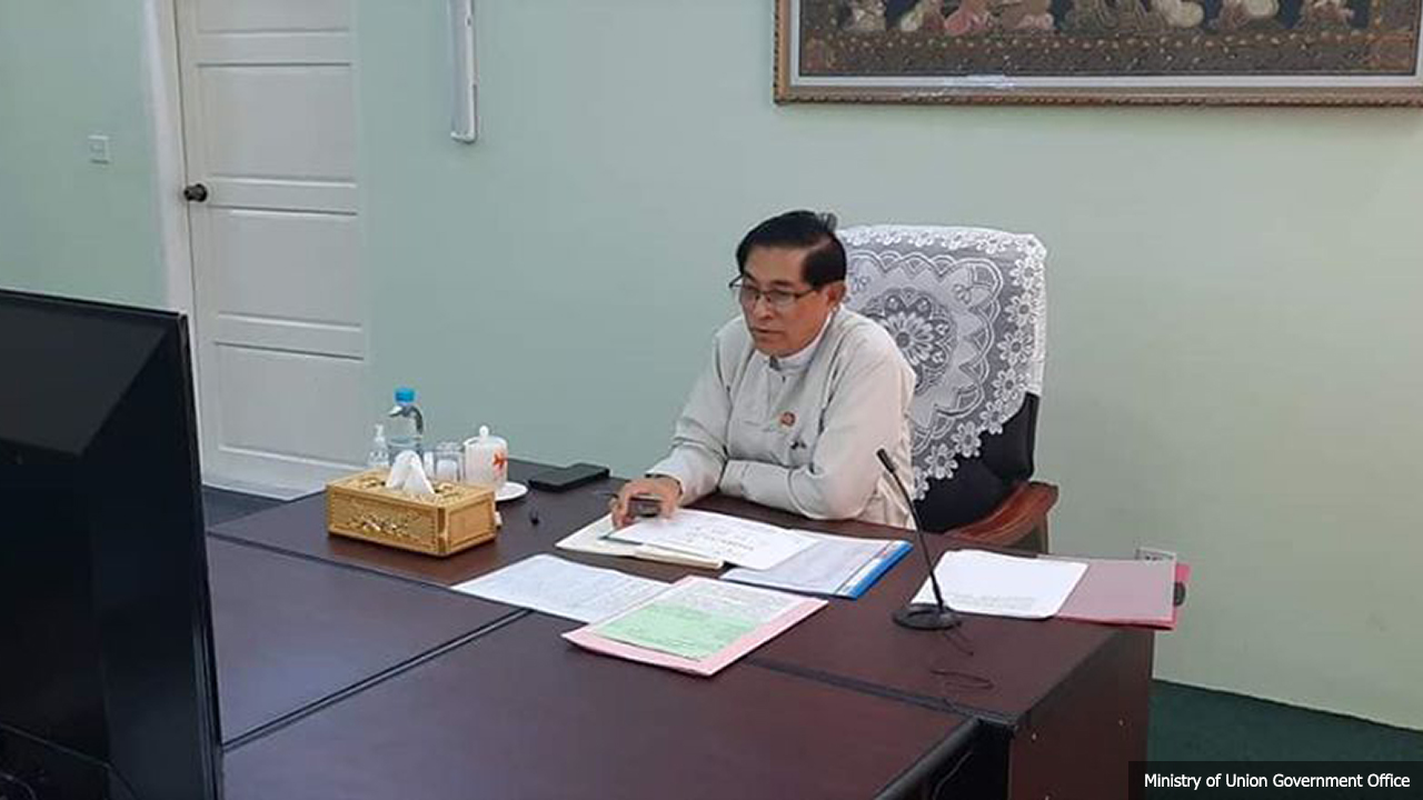 ရိက္ခာဝေ ထွေ/အုပ် ဝန်ထမ်းများ ရောဂါကာကွယ်ရေး စည်းကမ်းလိုက်နာရန် အစိုးရသတိပေး