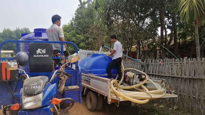 ရေးမြို့နယ်အတွင်း သောက်သုံးရေ လိုအပ်သူများကို အခမဲ့ပို့ဆောင်ပေးနေ