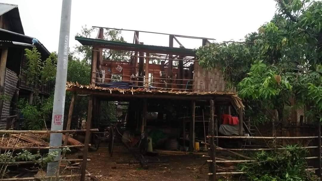မကွေးတိုင်းရှိ  လေဘေးသင့် ပြည်သူများအား ထောက်ပံ့ငွေ ပေးအပ်