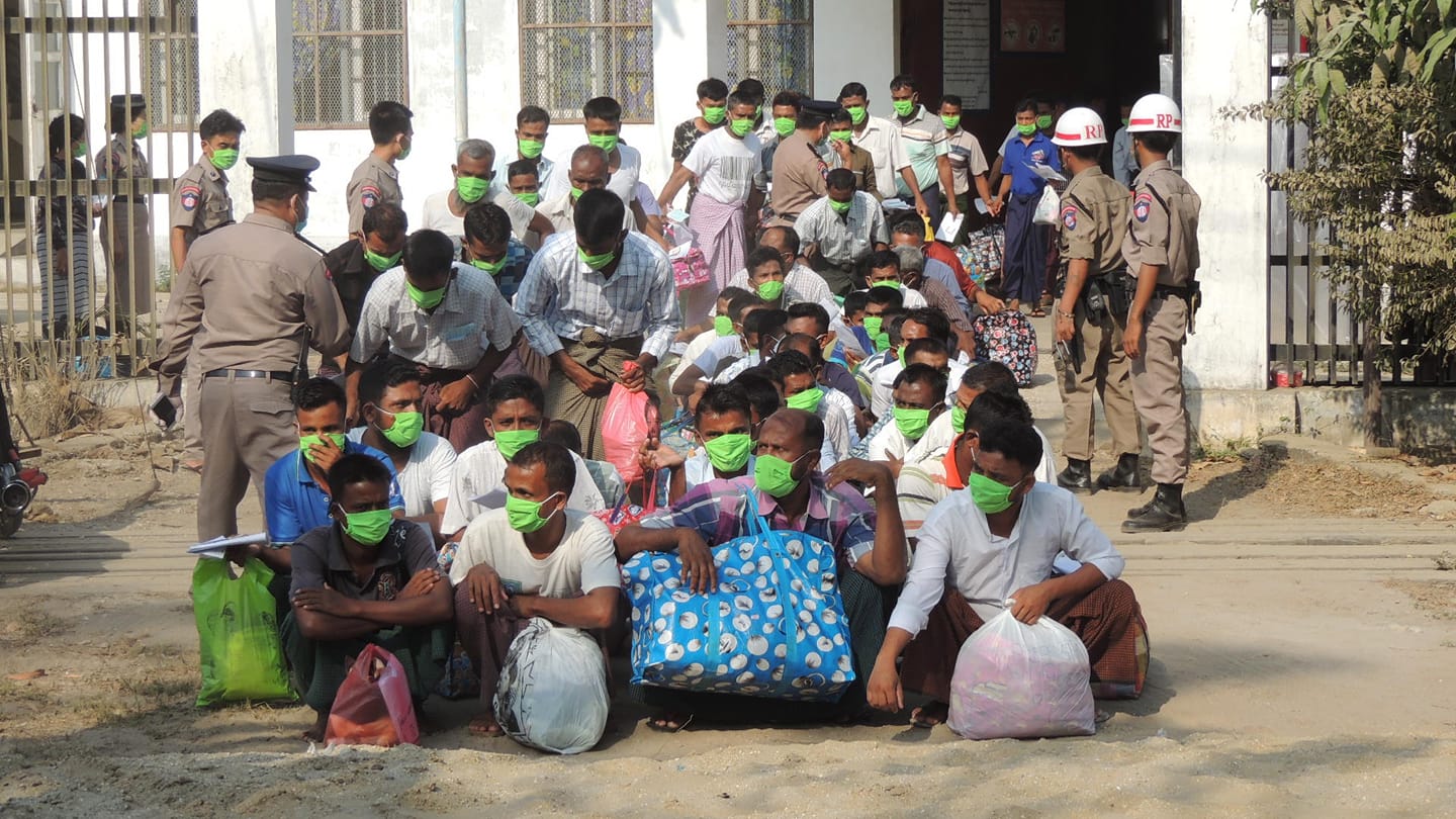 ကျောက်ဖြူထောင်က ဘင်္ဂါလီ ၆၆ ဦးအပါအဝင် အကျဉ်းသား ၁၇၀ ခန့်ပြန်လွတ်  