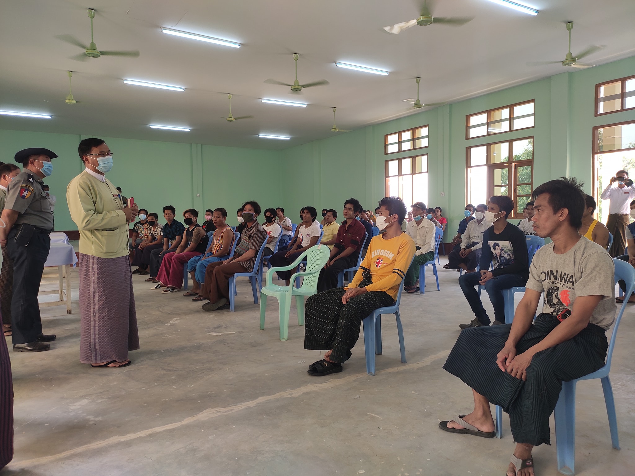 တရုတ်နိုင်ငံ၌ သွားရောက်အလုပ်လုပ်နေသူ ၁၀၀​ ကျော် မကွေးတိုင်းသို့ ပြန်လည်ဝင်ရောက်