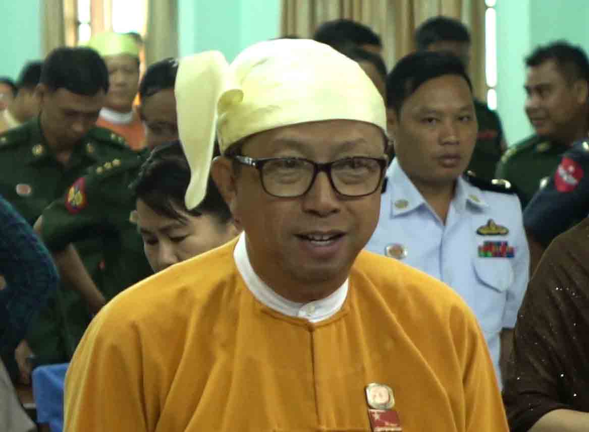 ဧရာဝတီတိုင်း၌ ကျန်းမာရေးသတ်မှတ်ချက် မလိုက်နာသည့်စက်ရုံများကို ပြန်ဖွင့်ခွင့်မပေးဟု ဝန်ကြီးပြော