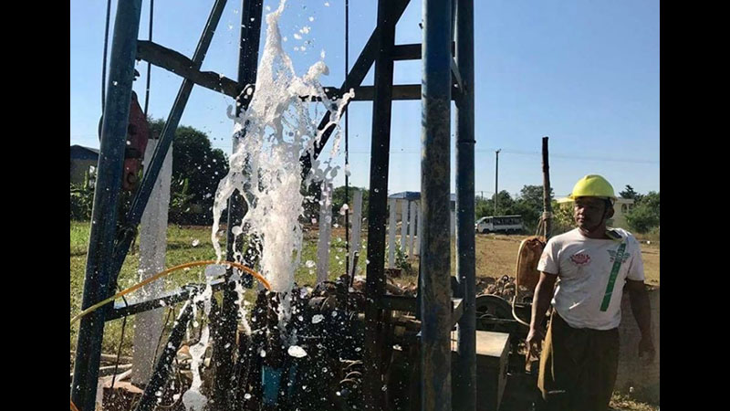 မကွေးတိုင်း၌ သောက်သုံးရေရရေး ကျပ်သန်း ၂၉၀၀ ကျော်သုံး၍ ရေတွင်းရေကန်များ တူးဖော်ပေး