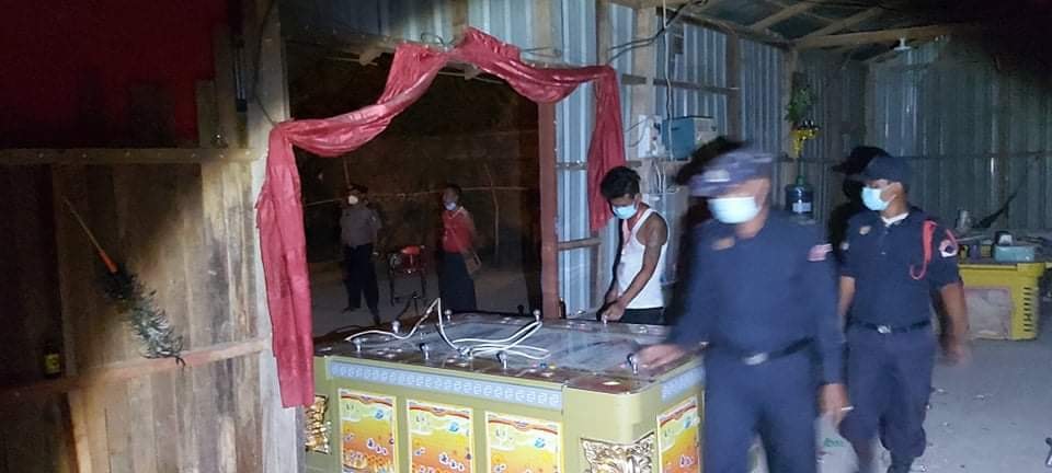 မြဝတီမြို့တွင် လောင်းကစားဂိမ်းဆိုင်ကို ဝင်ရောက်ဖမ်းဆီး 