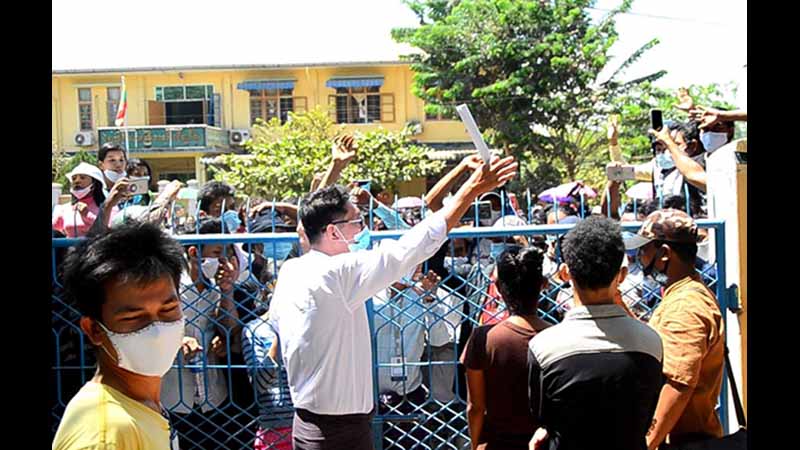 ပဲခူးတိုင်းအစိုးရအဖွဲ့အား အွန်လိုင်းပေါ် Live လွှင့် ဆဲဆိုခဲ့သူ  ၃ ဦးကို အမှုဖွင့်အရေးယူ 