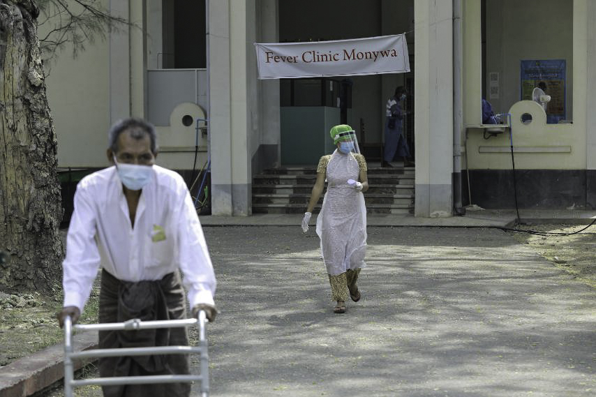 မုံရွာမြို့ Fever Clinic အခမဲ့ဆေးခန်းသို့ လာရောက်ပြသသူ နည်းပါး