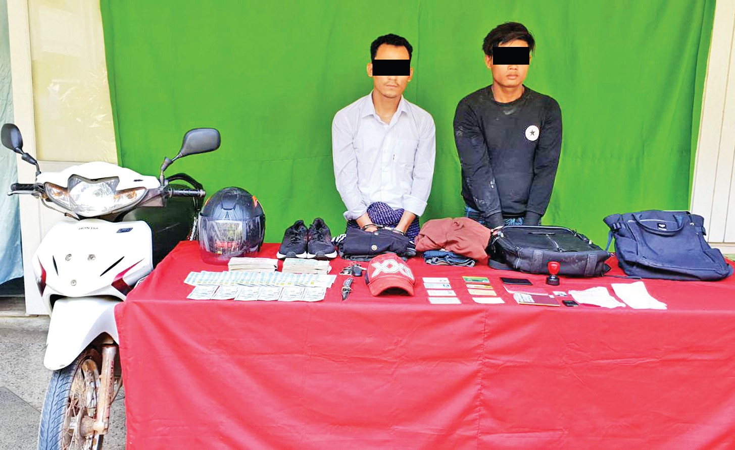 လှိုင်သာယာတွင် စက်ရုံပိုင်ရှင်တရုတ်နိုင်ငံသားကို ဓားဖြင့်ထိုးသတ်ခဲ့သည့် အမျိုးသား ၂ ဦး ဖမ်းဆီးခံရ