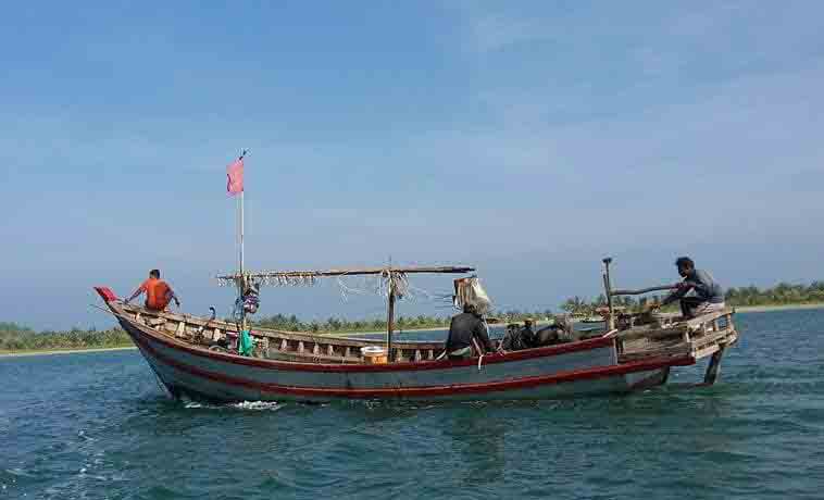 ငါးဖမ်းရေယာဉ်များ  အမ်ဖန် စူပါဆိုင်ကလုန်းမုန်တိုင်းနှင့်ပတ်သက်ပြီး အလေးထားရန် သတိပေး