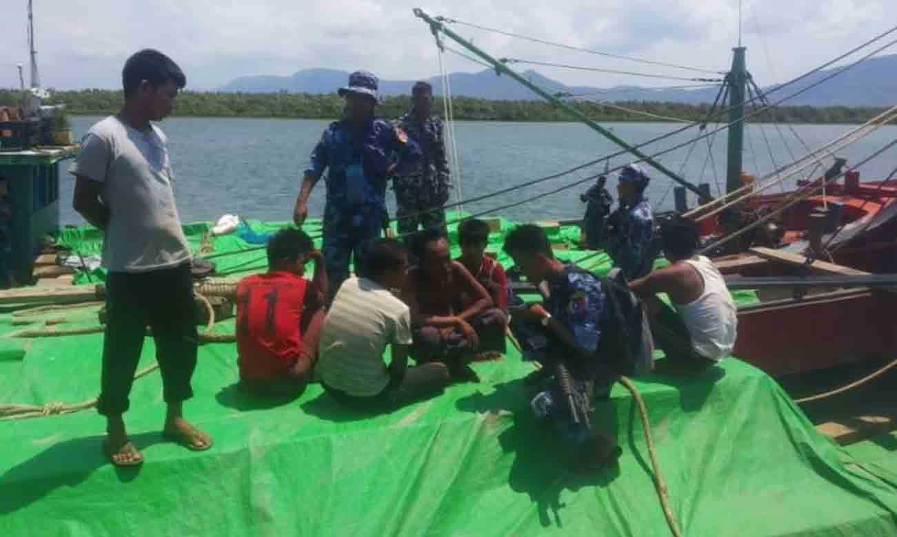 သစ်တန်ချိန်အမြောက်အမြားနှင့်ဖမ်းမိသူ ၁၁ ဦးကို မောင်တောမြို့နယ်တရားရုံးတွင် အမှုဖွင့်